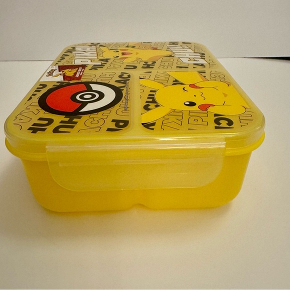 NWT. Pokemon bento box from Primark. Plastic bento lunch box with pikachu - Picture 6 of 10